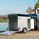 Debon Kofferanhänger Cargo  H:190cm 1,3t|Alu|Polybug|Tür|schwarz-Neu