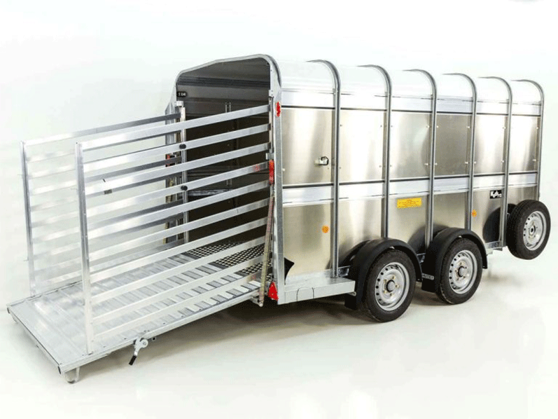 ANHANGERPERR.png Ifor Williams Viehanhänger TA510 178x372cm Höhe:183 3,5t-Neu – Bild 1